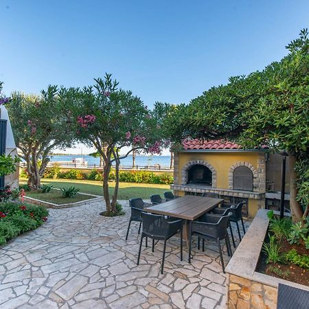 ויר Apartment House Inga מראה חיצוני תמונה