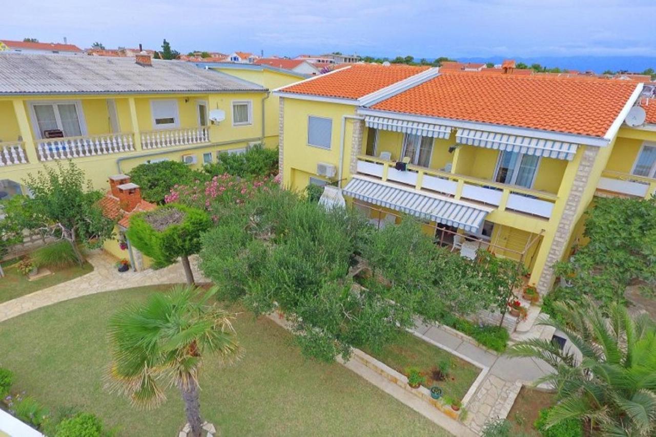 ויר Apartment House Inga מראה חיצוני תמונה