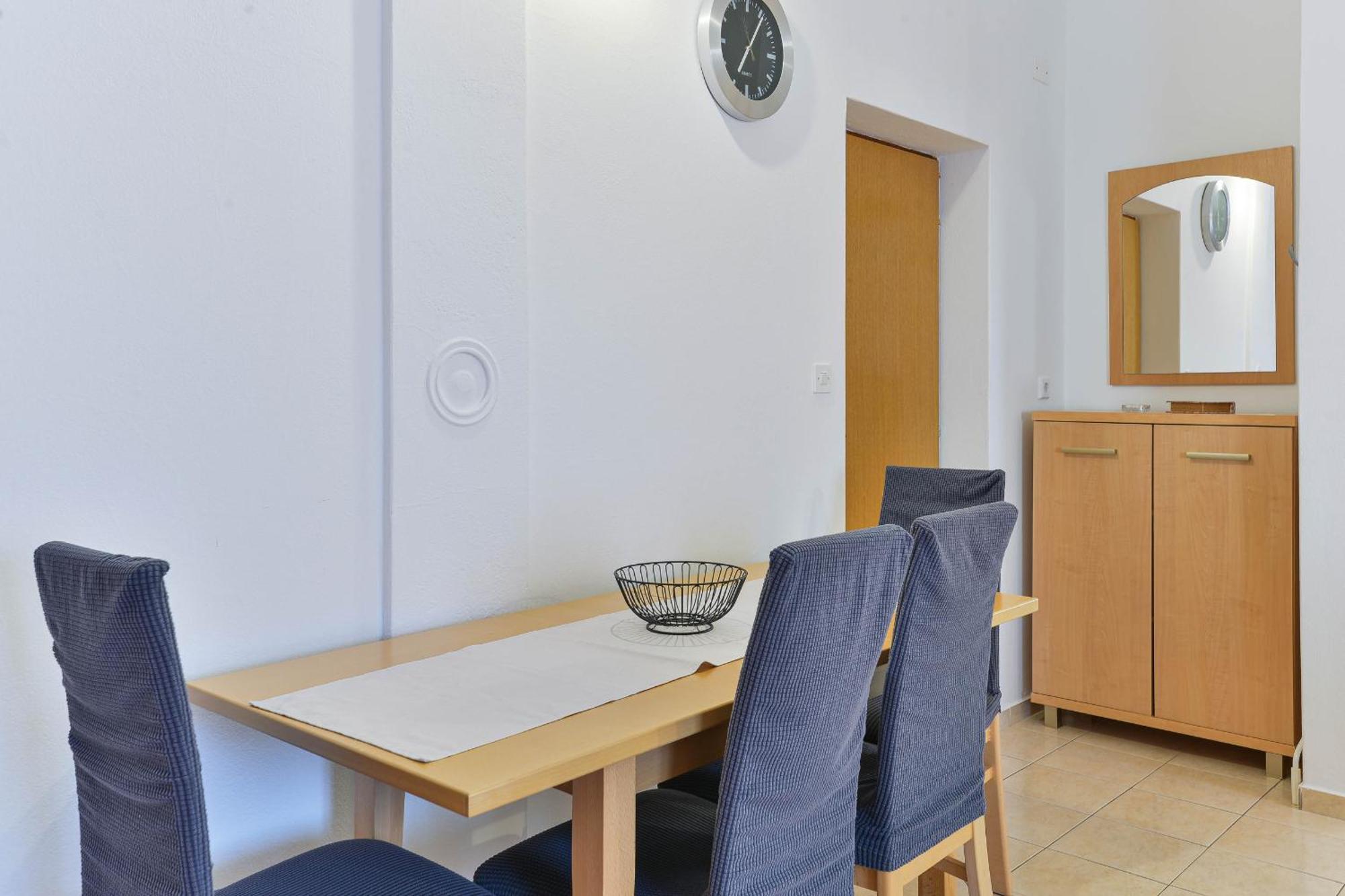 ויר Apartment House Inga מראה חיצוני תמונה