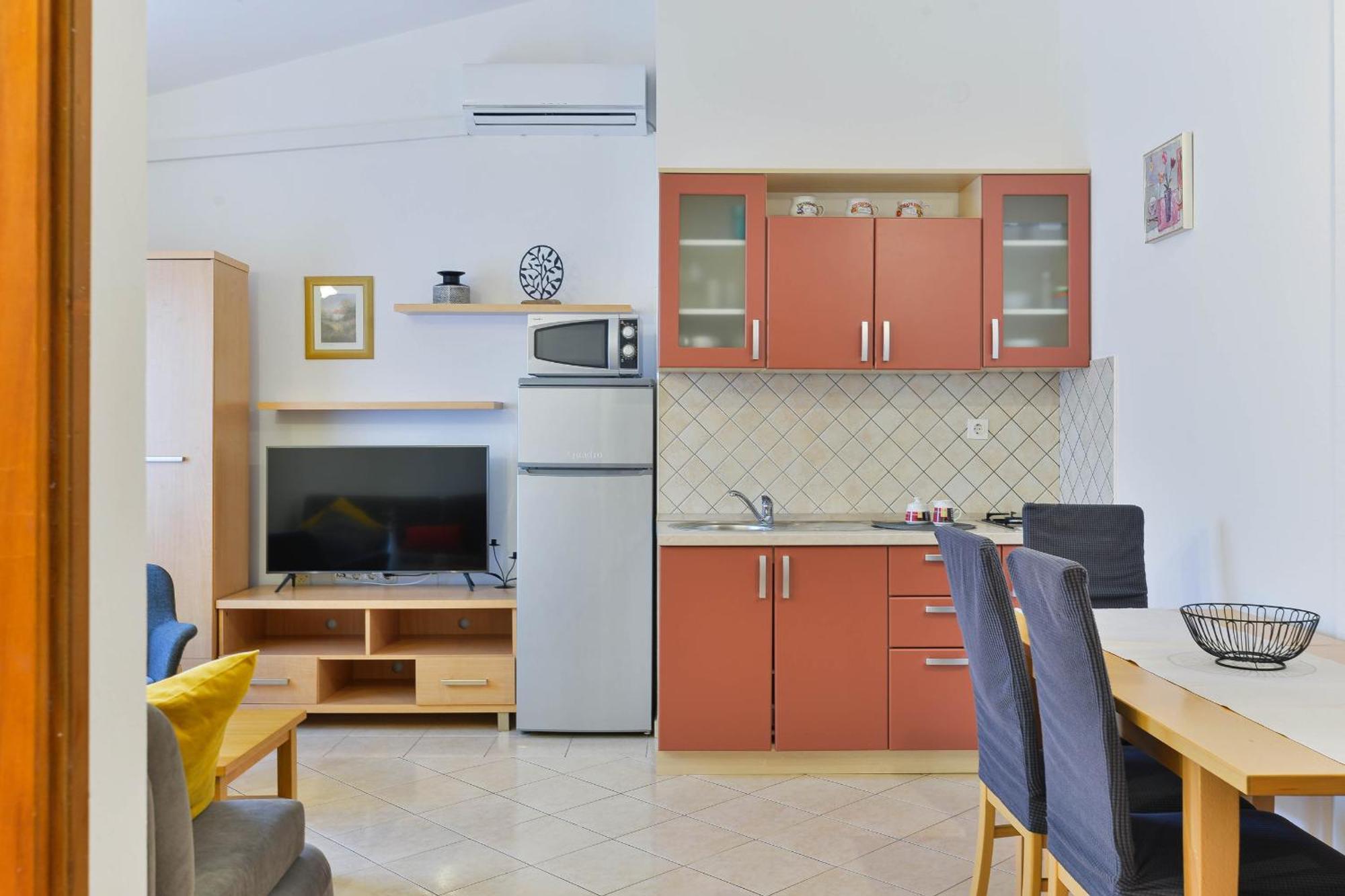 ויר Apartment House Inga מראה חיצוני תמונה