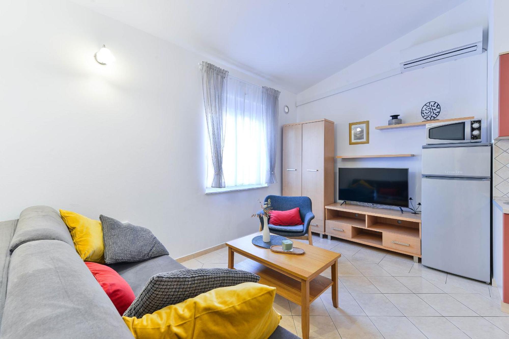 ויר Apartment House Inga מראה חיצוני תמונה