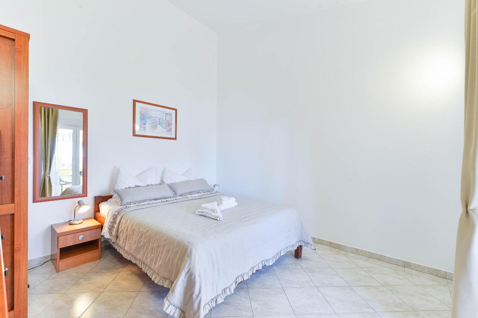 ויר Apartment House Inga מראה חיצוני תמונה